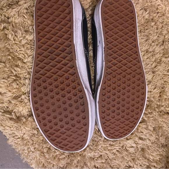 vans old skool - Picture 2 of 4